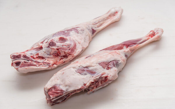 GB)Kuzu but kemikli/Lammkeule mit Knochen 3,300 kg 13,99 euro